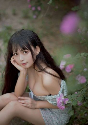 伊人久久久大香线蕉综合直播下载_720电影完整版