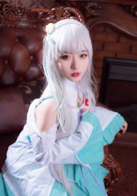 两个黑人一前一后跑的成语_BD韩语免费高清观看