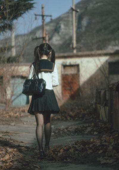 宝宝的水喷得到处h_HD影视在线观看