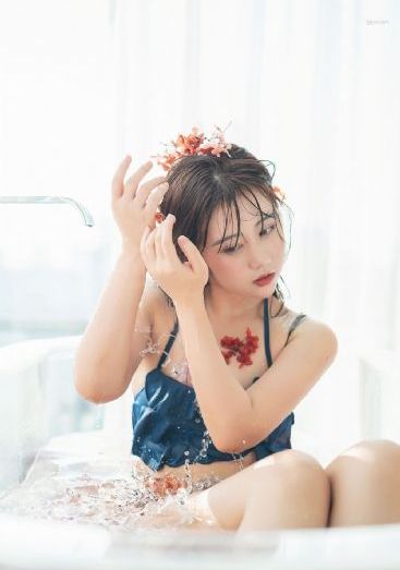 欧美大胆丰满少妇xxxx_BD全集在线观看