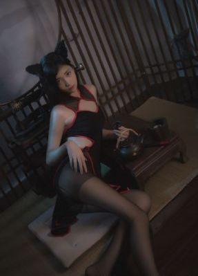 老女人的骚逼_DVD电影在线观看