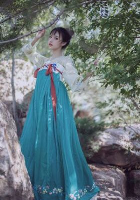 西西大胆裸体视频_1080手机免费观看完整
